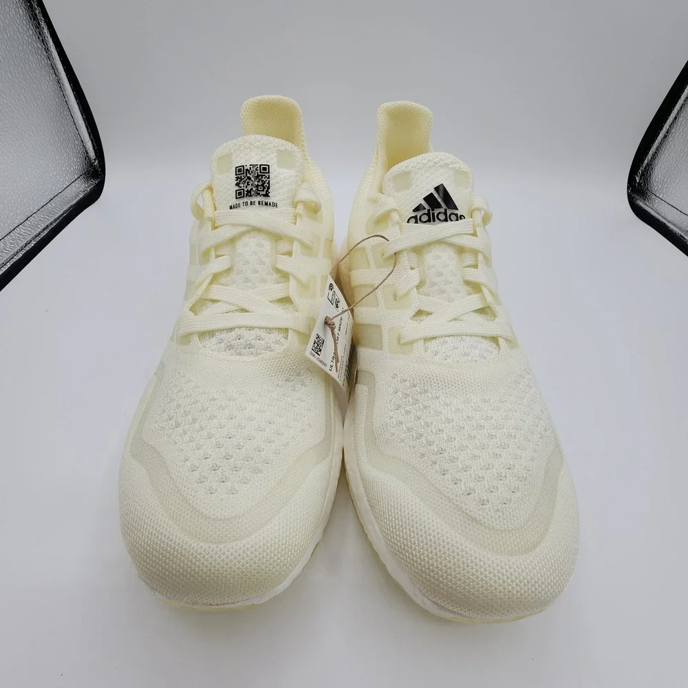 adidas UltraBoost Shoes Mens‎ 8.5 Made To Be Remade Sneakers FV7827 NEW w/ Tag